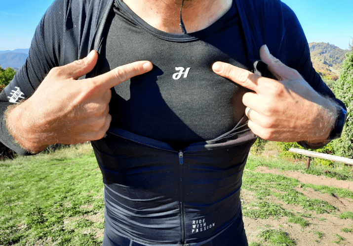 Test zimních doplňků Holokolo: Jak obstály v chladném počasí?