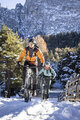 VAUDE Cyklistická zateplená bunda - MINAKI III - černá/žlutá