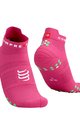 COMPRESSPORT Cyklistické ponožky kotníkové - PRO RACING 4.0 RUN - růžová/zelená
