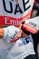 GOBIK Cyklistické rukavice krátkoprsté - UAE 2022 RIVAL - červená/bílá