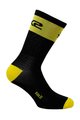 SIX2 Cyklistické ponožky klasické - SHORT LOGO - černá/žlutá