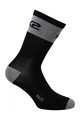 SIX2 Cyklistické ponožky klasické - SHORT LOGO - šedá/černá