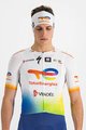 SPORTFUL Cyklistická čelenka - TOTAL ENERGIES 2022 - bílá/modrá/žlutá/oranžová