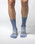 ALÉ Cyklistické ponožky klasické - COLOR BLOCK - modrá