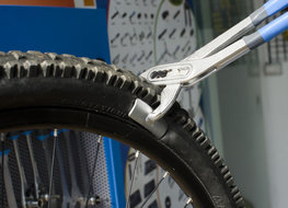 UNIOR kleště - PLIERS 300 - červená