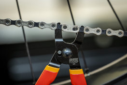 UNIOR kleště - PLIERS - červená