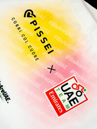 PISSEI Cyklistická taška - UAE TEAM EMIRATES - GIRO + TOUR 24 - bílá/růžová/žlutá