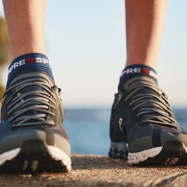 COMPRESSPORT Cyklistické ponožky kotníkové - PRO RACING 4.0 RUN - modrá