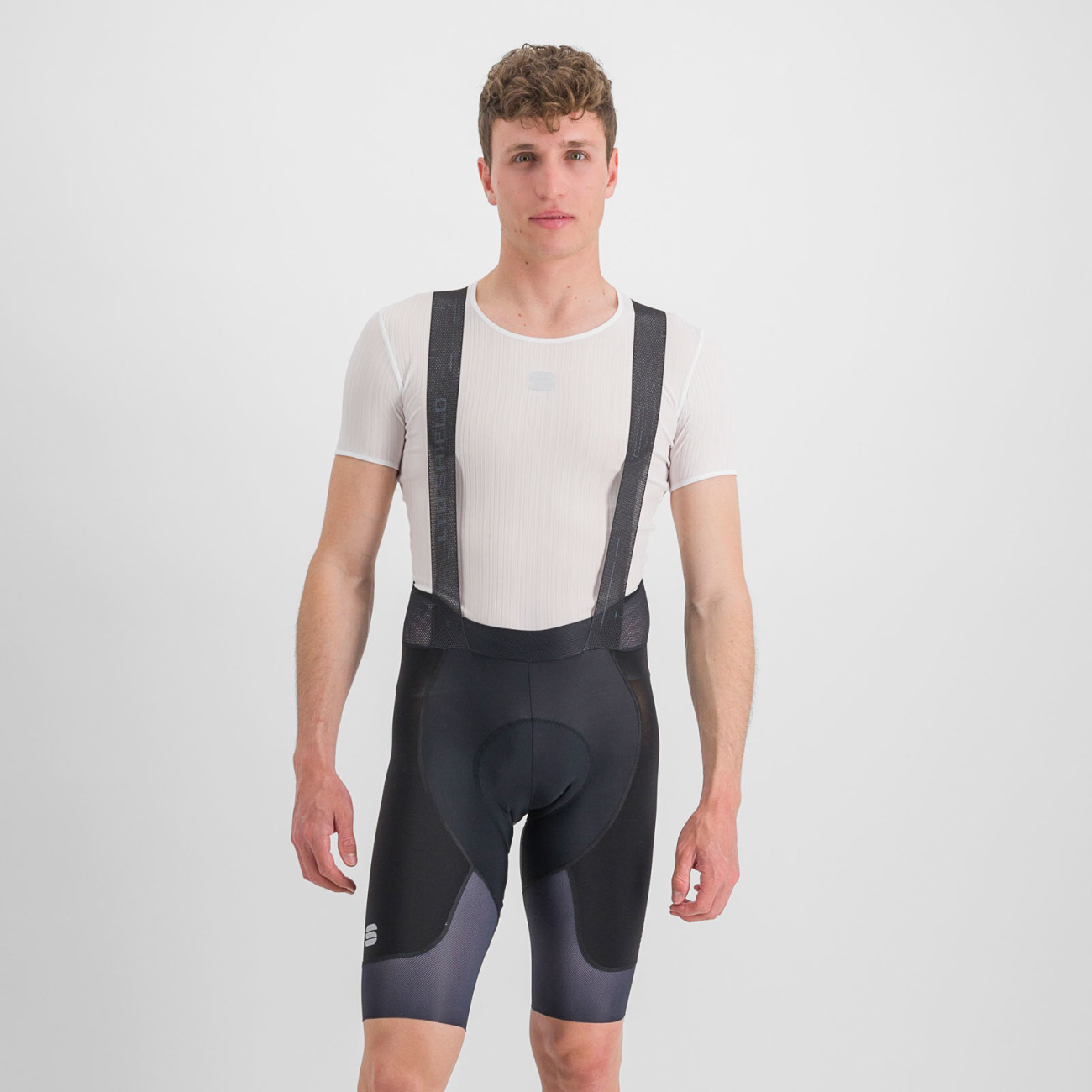 
                SPORTFUL Cyklistické kalhoty krátké s laclem - SHIELD - černá M
            