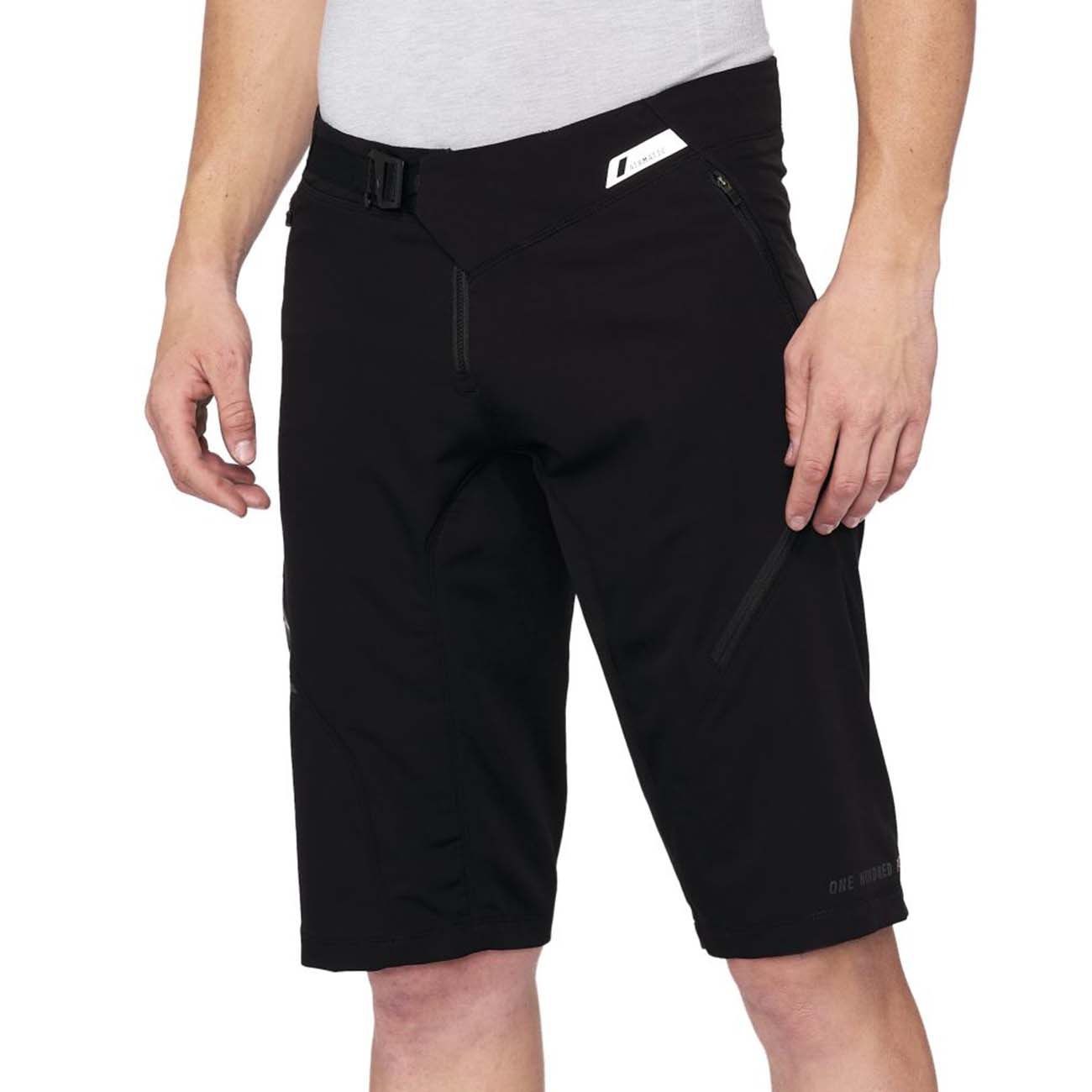 
                100% SPEEDLAB Cyklistické kalhoty krátké bez laclu - AIRMATIC - černá
            