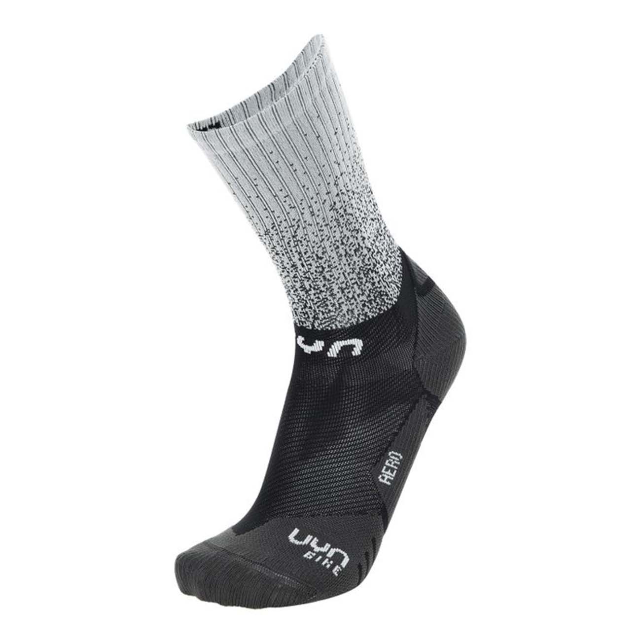 
                UYN Cyklistické ponožky klasické - AERO - černá/bílá 45-47
            